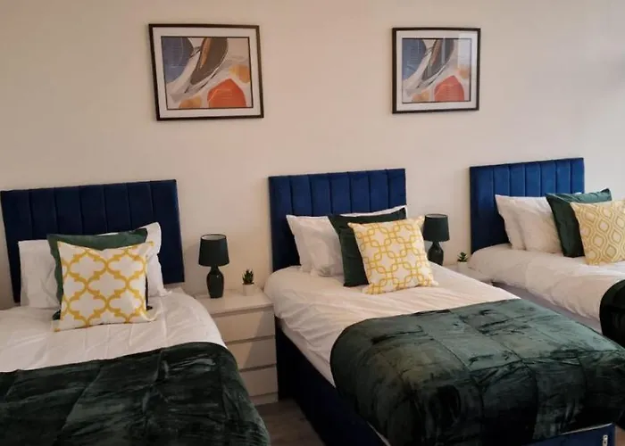1 Bedroom Apartment - Flitwick - Contractor Friendly - Tourist Ready - Full Kitchen - Wifi - Smart Tv - Sofa Bed - Free Parking - Ideal For Short Or Long Stays